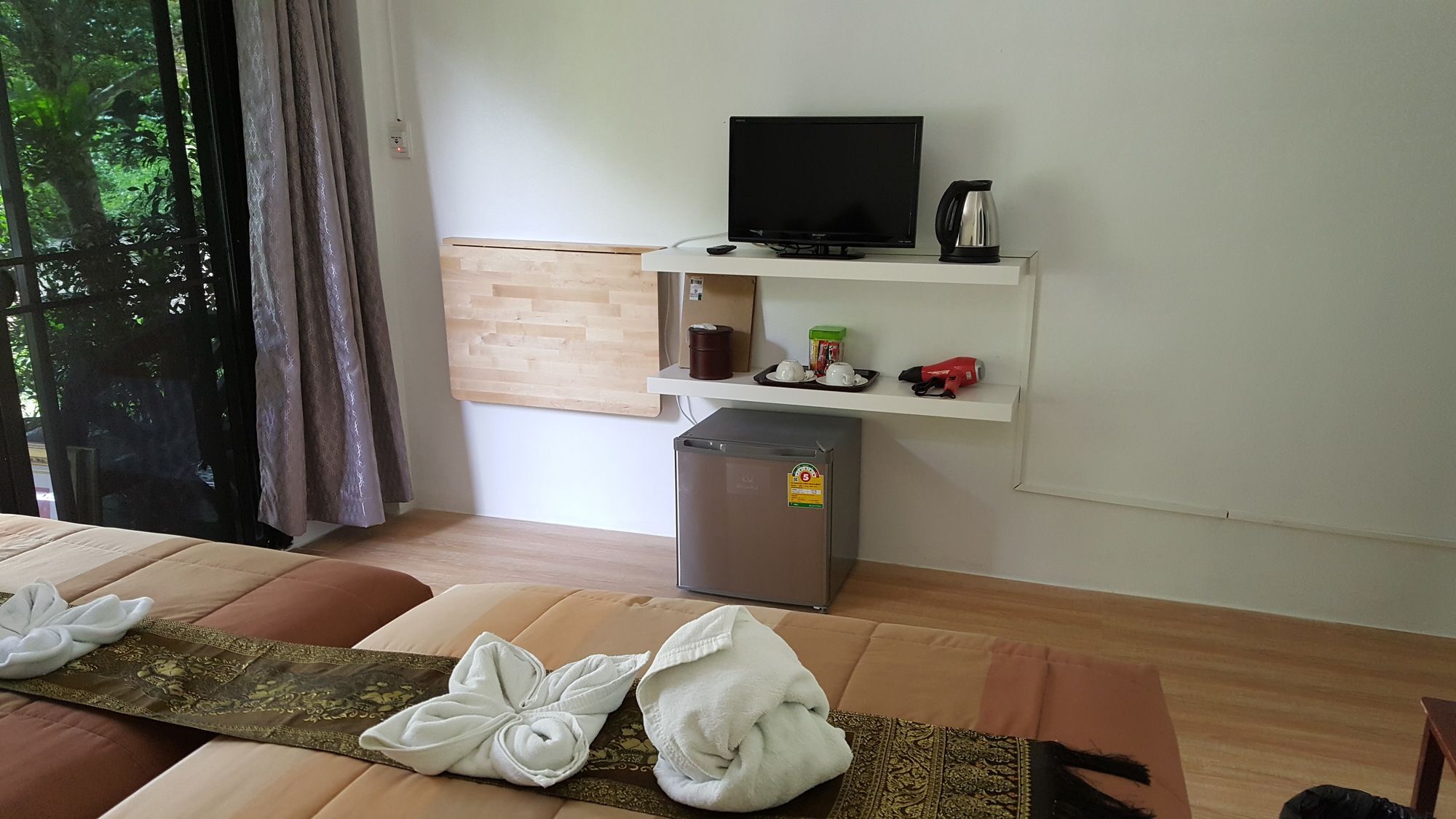 Montania Lifestyle Hotel Phanom Eksteriør bilde