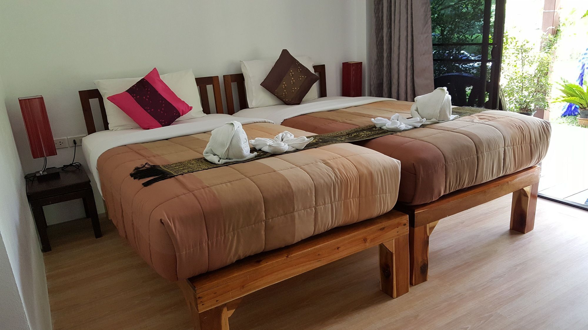 Montania Lifestyle Hotel Phanom Eksteriør bilde