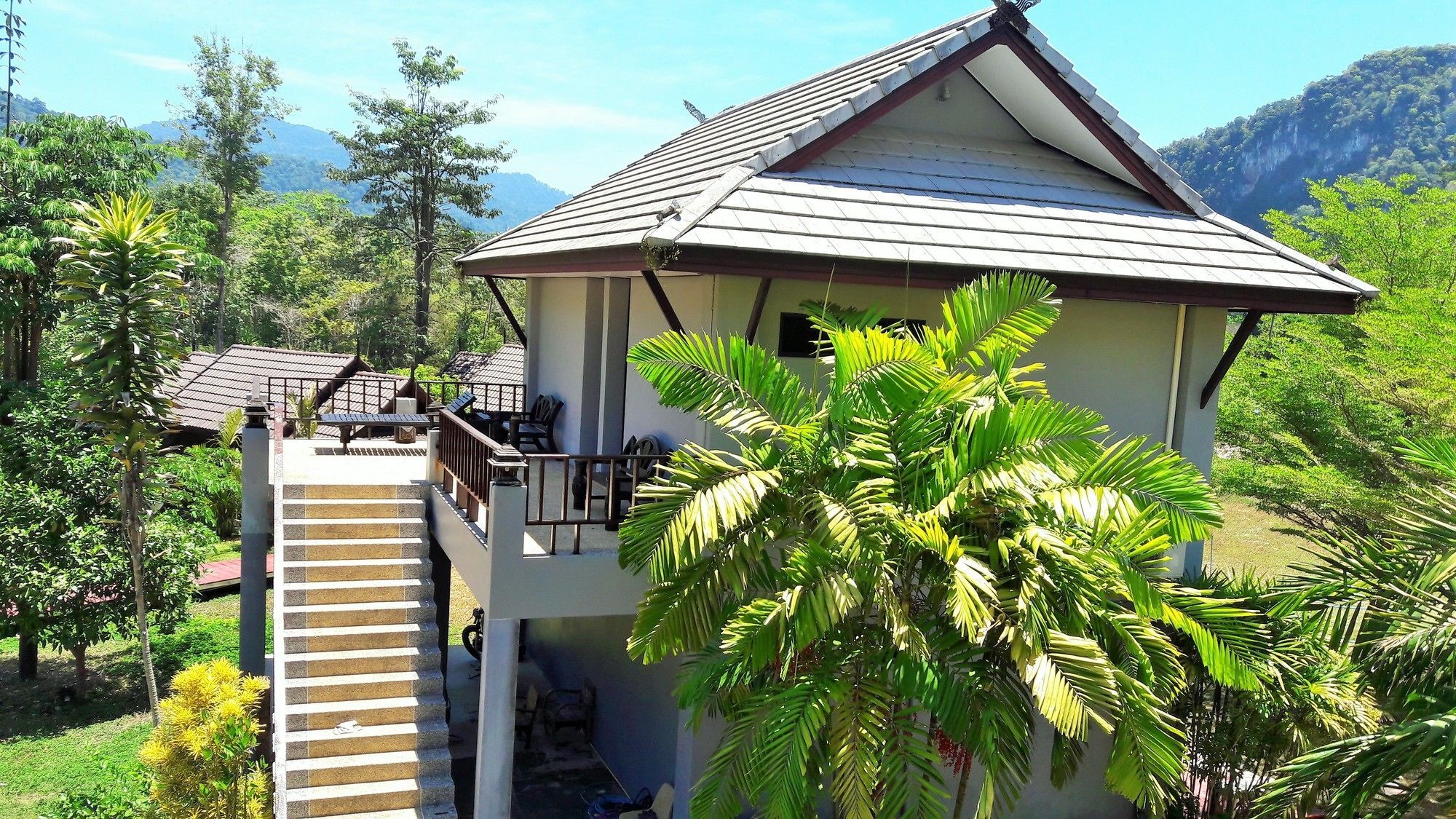 Montania Lifestyle Hotel Phanom Eksteriør bilde